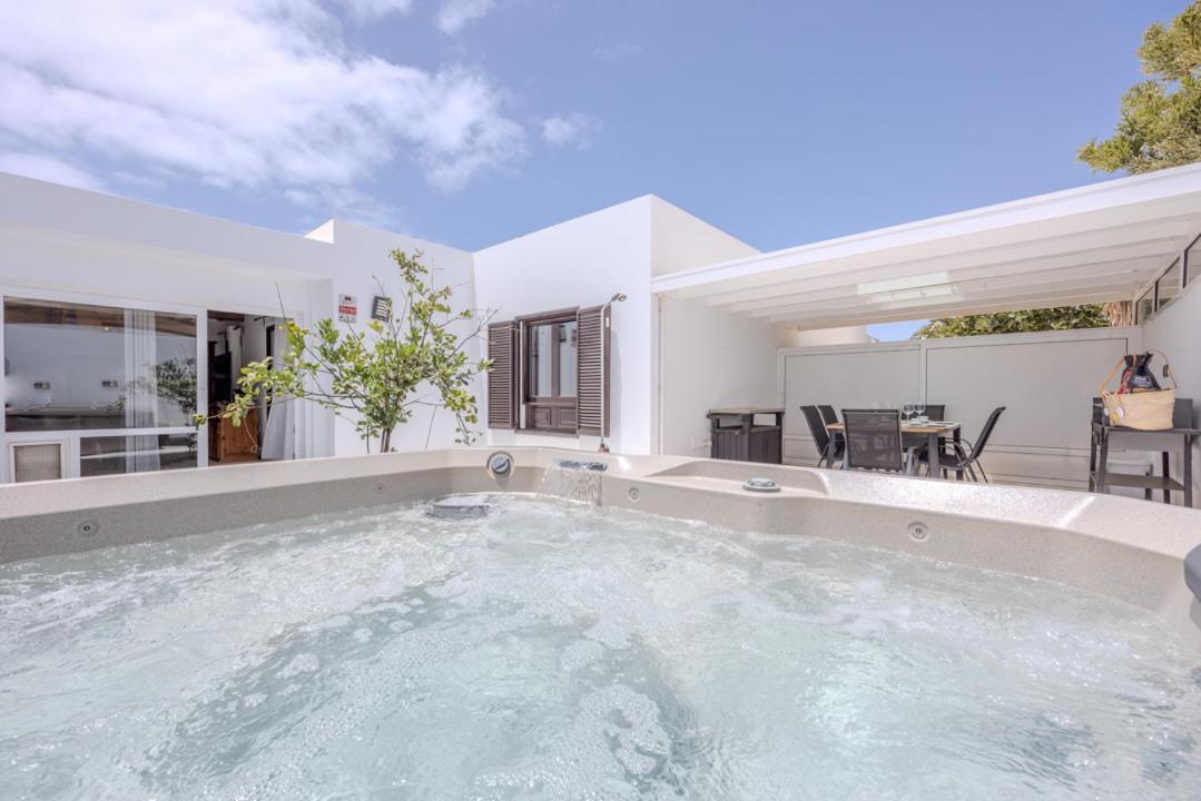 Villa Kakariko Playa Honda  Exteriör bild